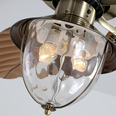 Lama ritrattabile invisibile telecomandata decorativa moderna di 4100k Crystal Ceiling Fan With Light