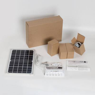 Alta bitta solare Ip44 impermeabile all'aperto del lume 400lm Spike Garden Lights Pc Aluminum