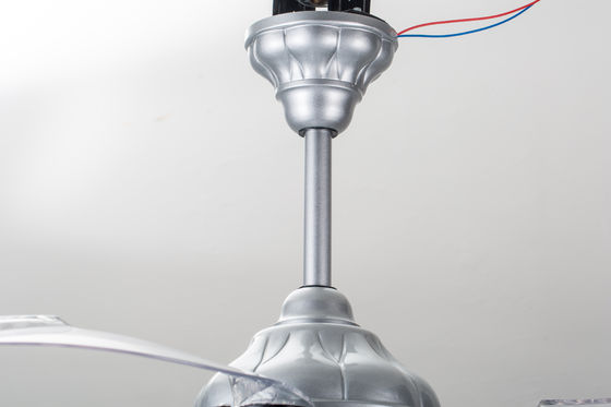 Velocità veloce 42&quot; di contabilità elettromagnetica luce ritrattabile del ventilatore da soffitto di Dimmable con le lame pieghevoli