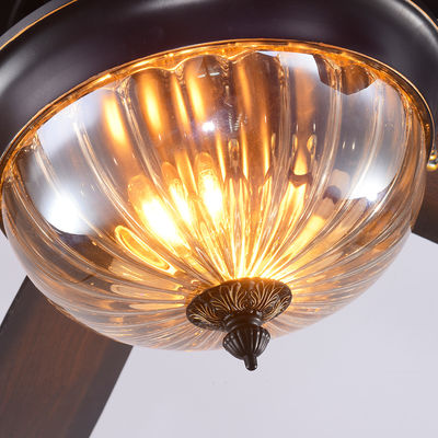 Westing alloggia il nero 110AC Crystal Ceiling Fan Light di 52cm 5 lame 3 paralumi
