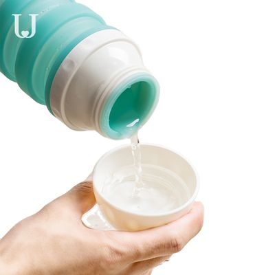 Tazza bevente del silicone 570ml dell'animale domestico del cane pieghevole all'aperto dei prodotti